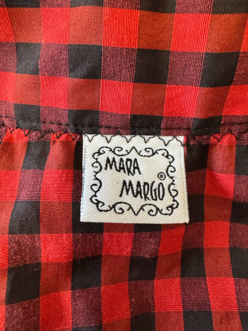 Mara Margo Victorian style handkerchief hem blouse - Picture 5 of 9